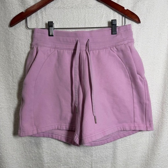 lululemon athletica Pants - Lululemon Align High Rise Shorts Lilac Purple Athletic Casual Women's Size 6